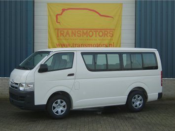de nieuwe bus voor nimba? hiacecommuterminibus